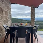 Casa de Férias La Casa De Dora En La Escusa *