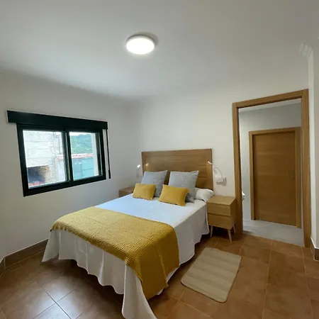 La Casa De Dora En La Escusa 度假居 *