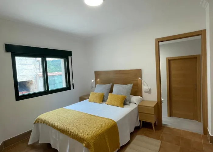La Casa De Dora En La Escusa 度假居 *